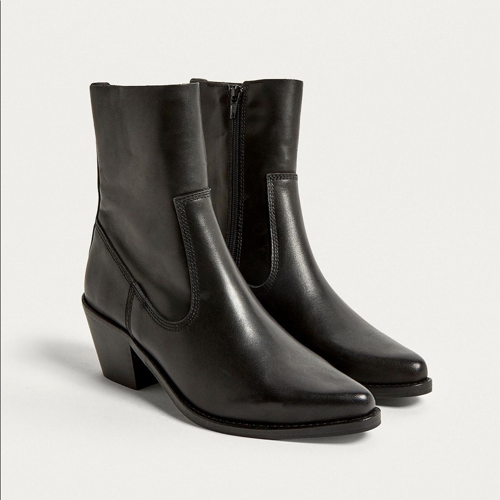 UO Western Booties